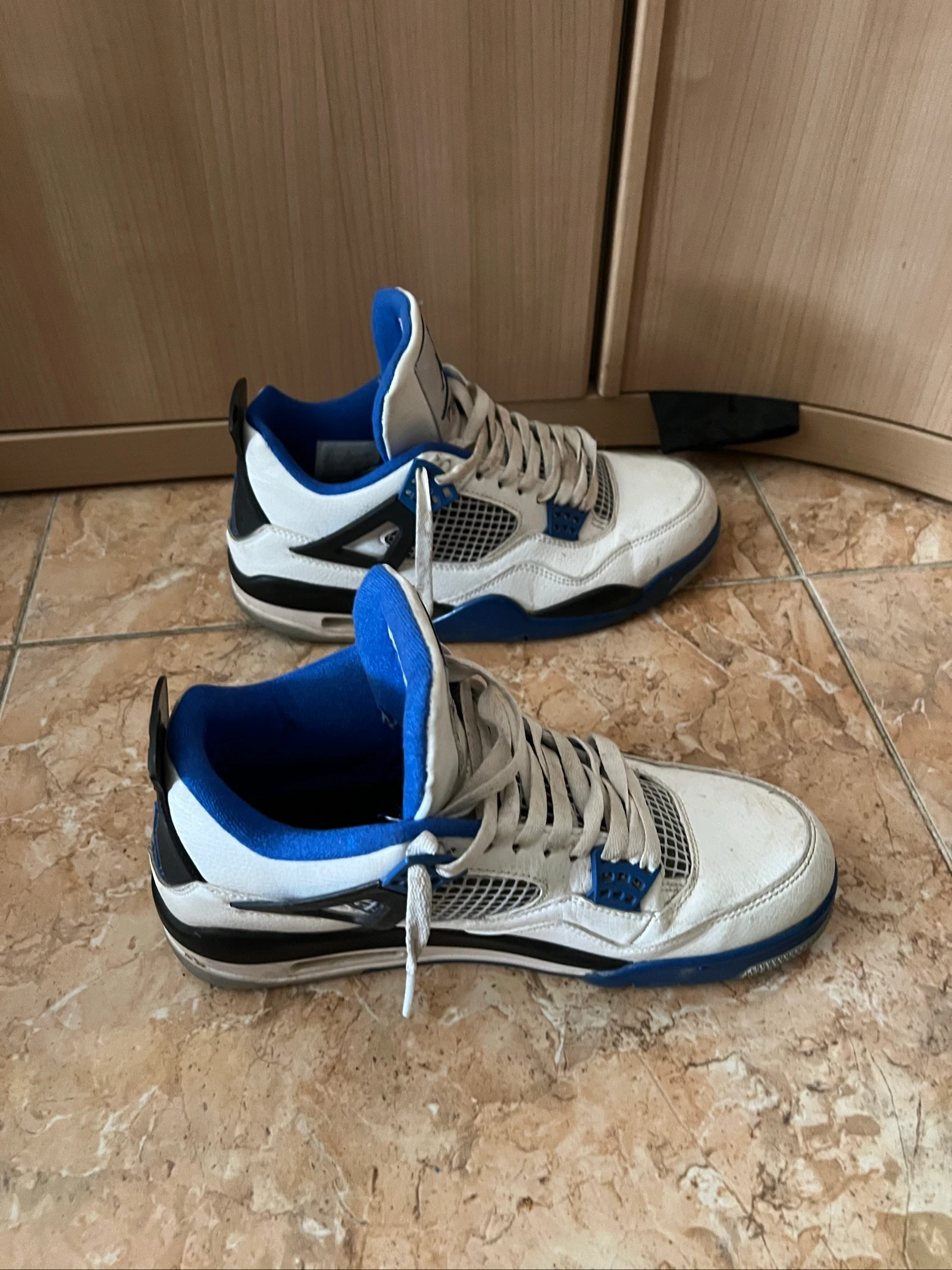jordan 4 – photo 3